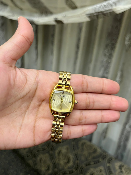 Chanel Gold Octa